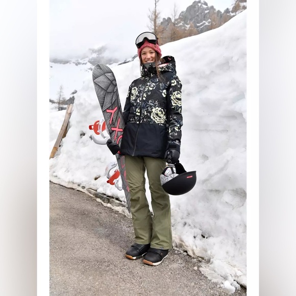 NWT ROXY Snow Bib - Torah Bright Vitaly Dryflight - Picture 13 of 13